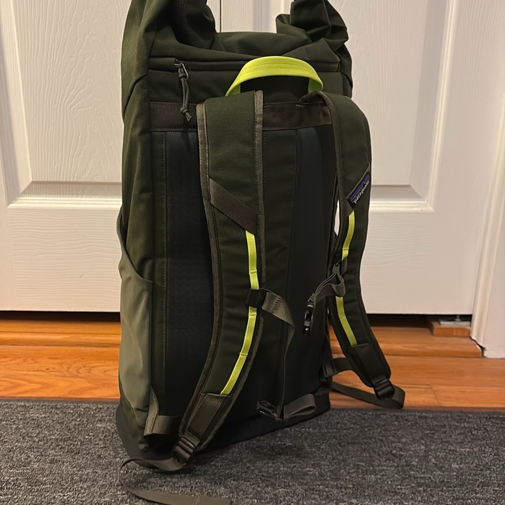 Patagonia Fieldsmith Roll-Top Pack 32L - Picture 2 of 14